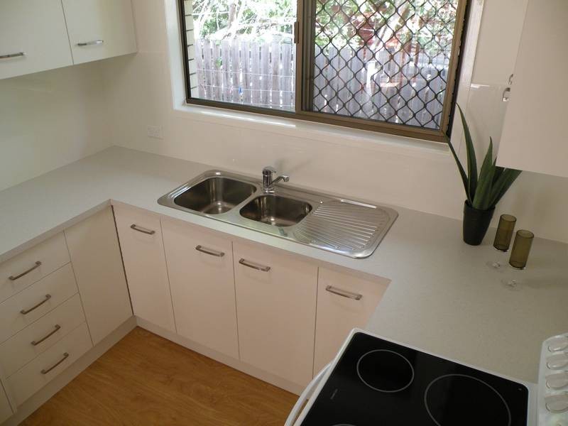 50 Holland Street, Bargara QLD 4670