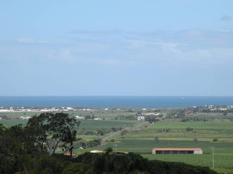 4 Bowden Street (Cnr Grotherr St ), Bargara QLD 4670