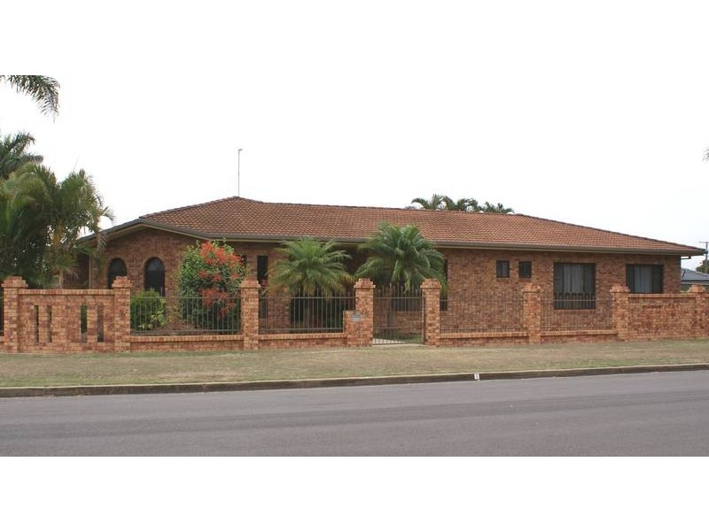 1 Phillips Street, Bundaberg North QLD 4670