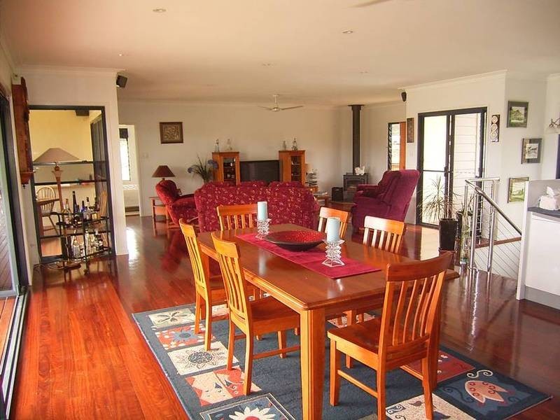 14 Rustic Road, Sharon QLD 4670