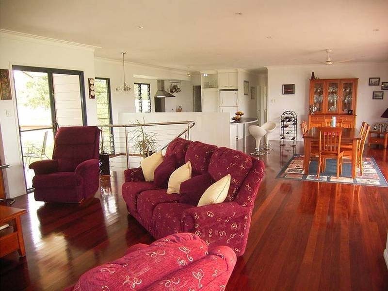 14 Rustic Road, Sharon QLD 4670