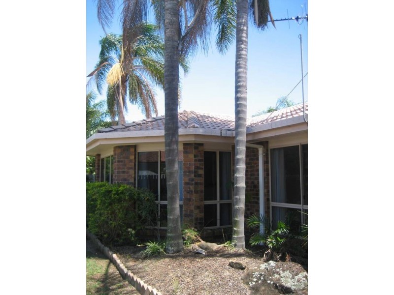 11 Lakeside Close, Bargara QLD 4670
