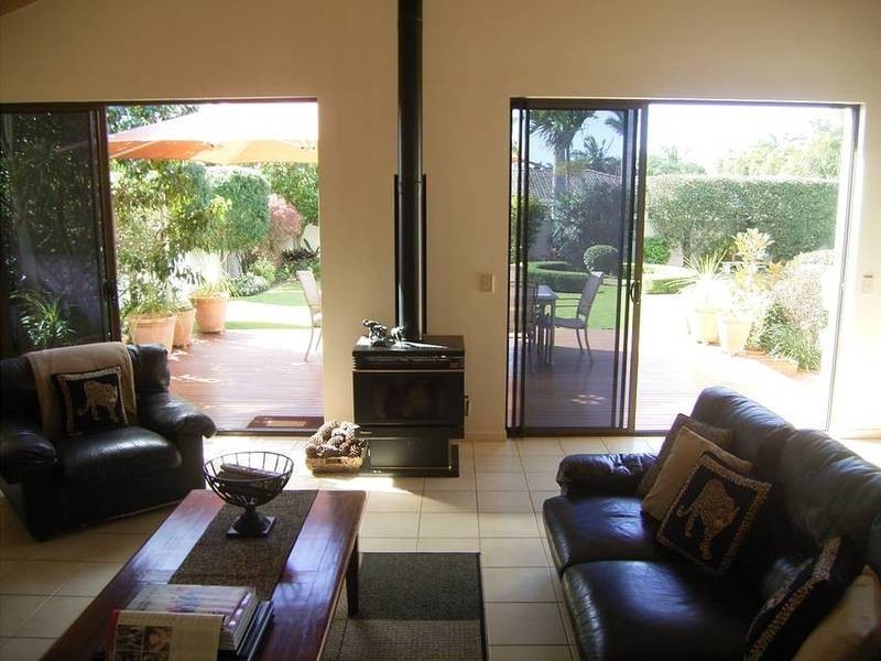 40 Avenell Street, Avenell Heights QLD 4670