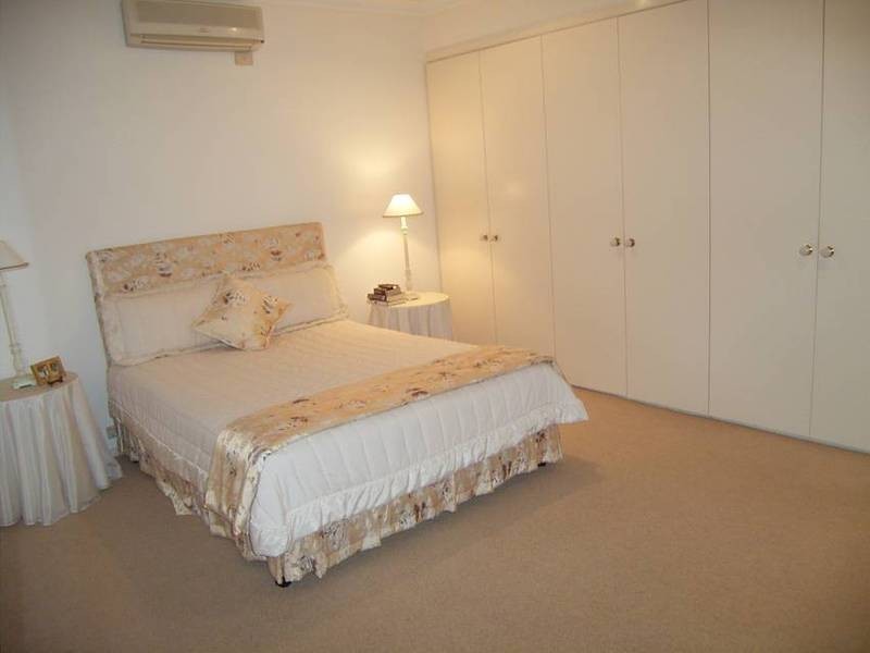 40 Avenell Street, Avenell Heights QLD 4670