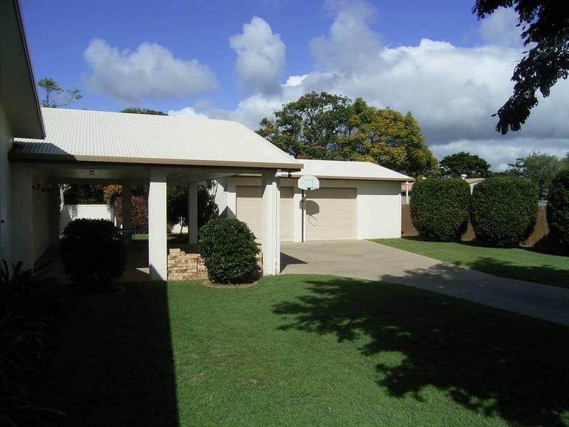 40 Avenell Street, Avenell Heights QLD 4670