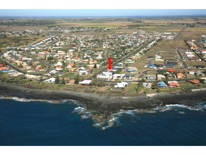 8 Wilfred Street, Bargara QLD 4670