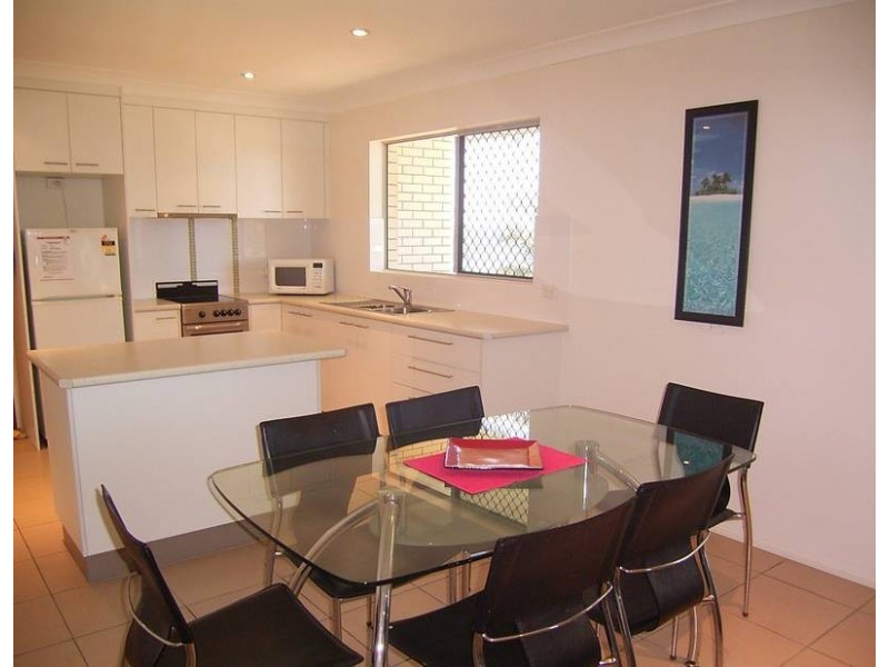 12/6 Miller Street, Bargara QLD 4670