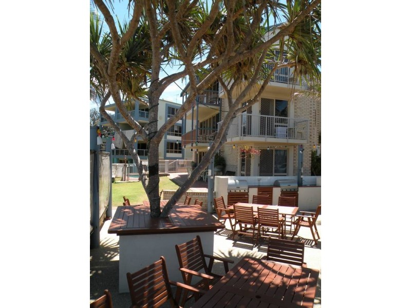 5a & 5b/104 Miller Street, Bargara QLD 4670