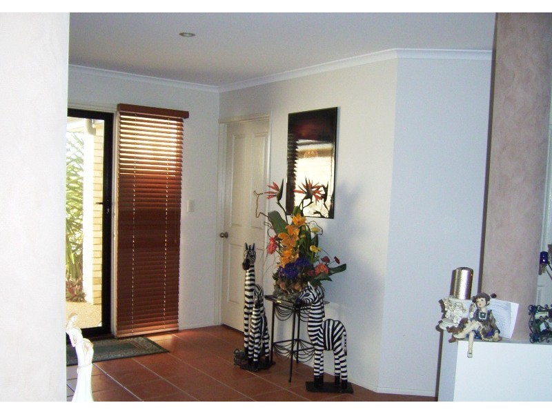 14 Marian Street, Coral Cove QLD 4670