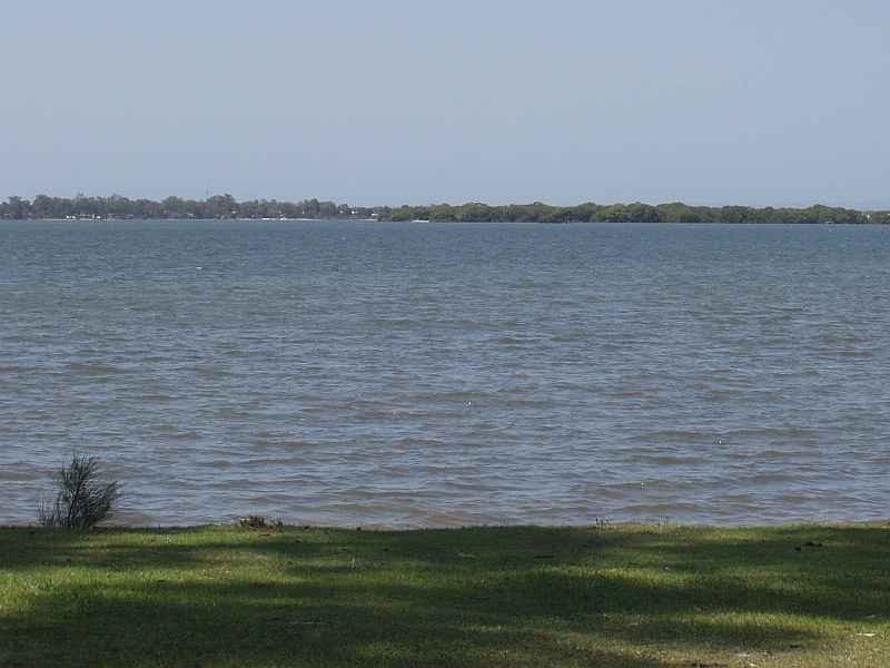 49 Esplanade, Toorbul QLD 4510