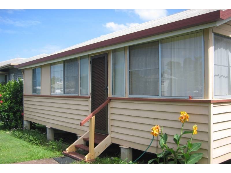 22 Hills Street, Bundaberg East QLD 4670