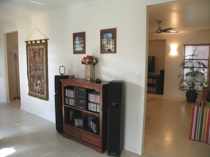 6 Baker-Finch, Bargara QLD 4670
