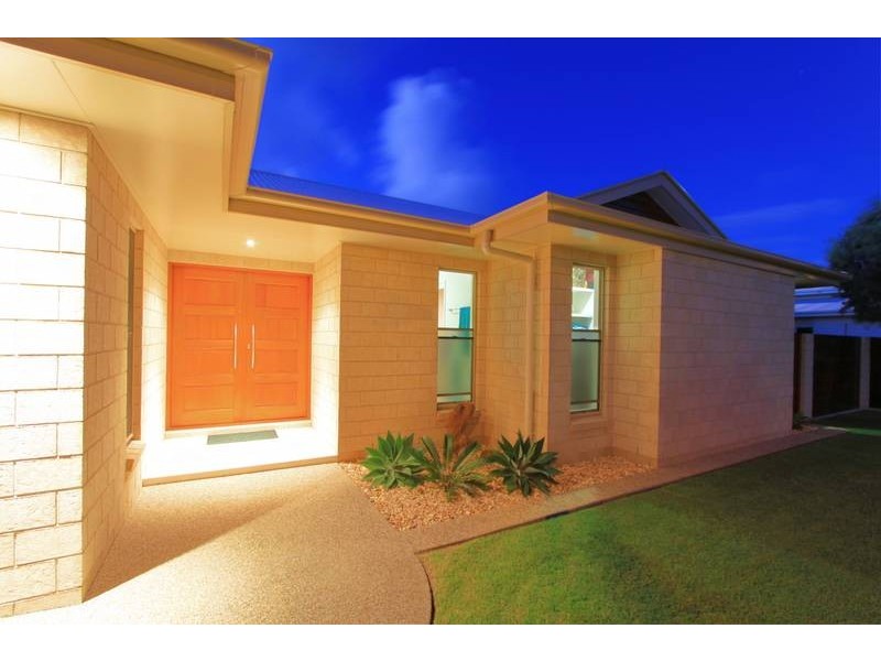 6 Baker-Finch, Bargara QLD 4670