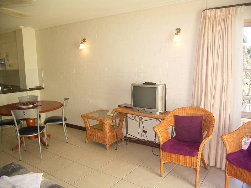 10a & 10b/104 Miller St, Bargara QLD 4670