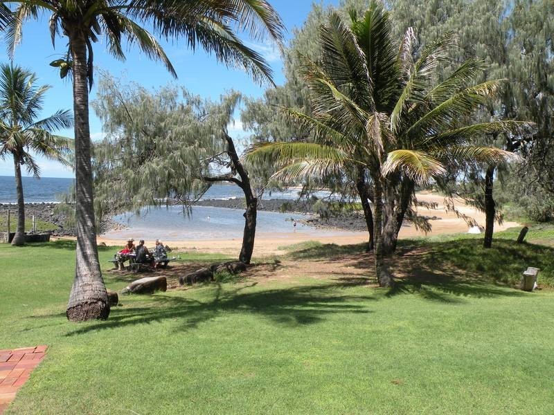 10a & 10b/104 Miller St, Bargara QLD 4670
