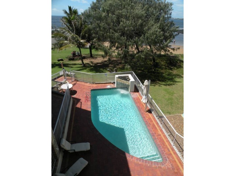 10a & 10b/104 Miller St, Bargara QLD 4670