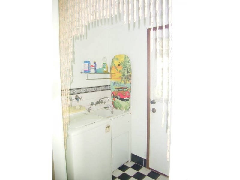 17 Grotherr St, Qunaba QLD 4670
