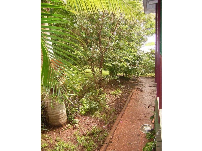 17 Grotherr St, Qunaba QLD 4670