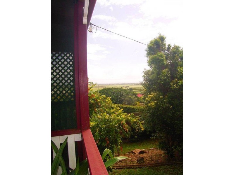 17 Grotherr St, Qunaba QLD 4670