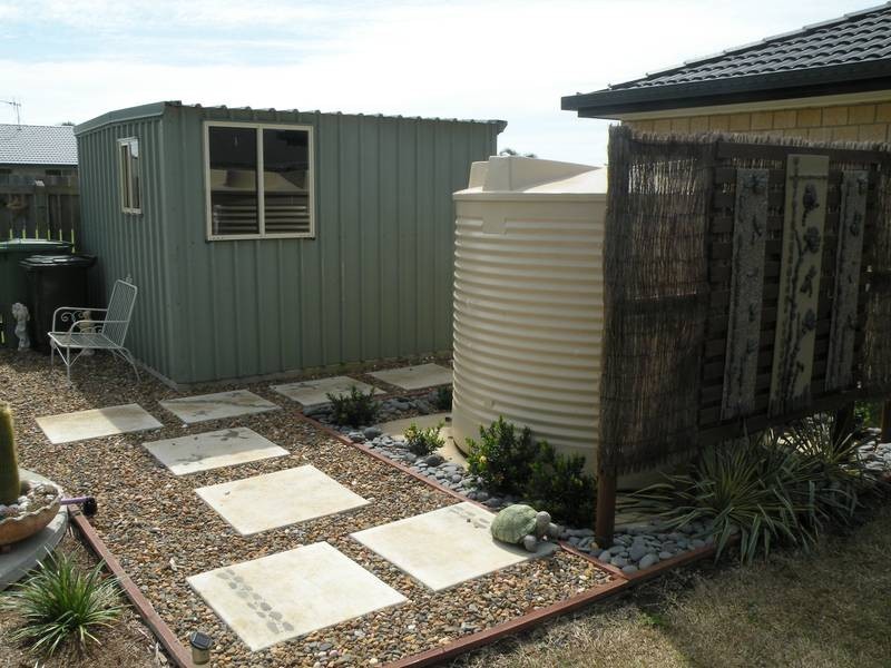 18 Neptune Street, Burnett Heads QLD 4670