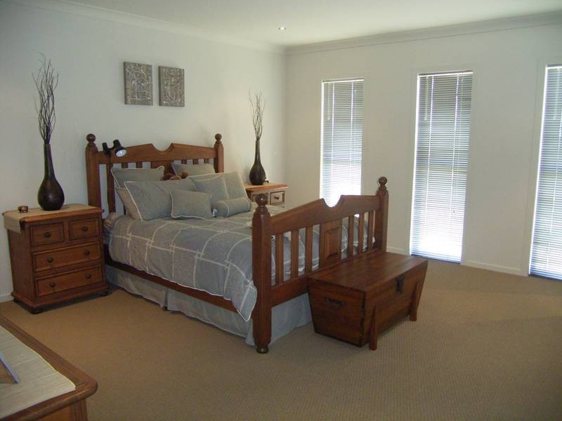 2 Parkside Parade, Bargara QLD 4670