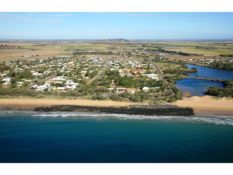 2 Parkside Parade, Bargara QLD 4670