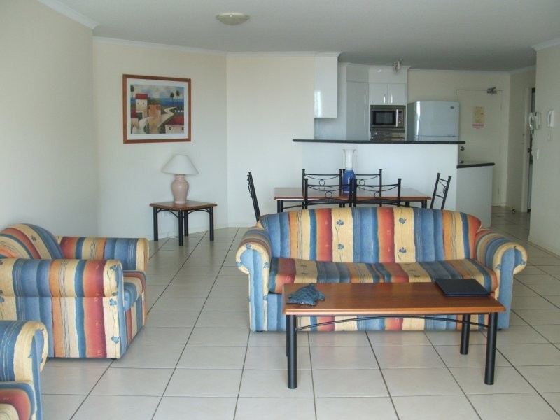 8/2-4 Baxter Street, Bargara QLD 4670