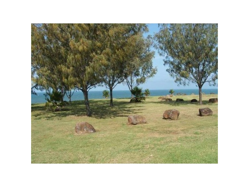 Coral Cove QLD 4670