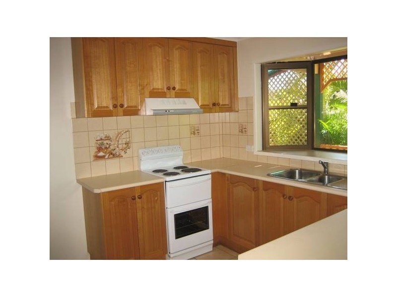 30 Esplanade, Innes Park QLD 4670