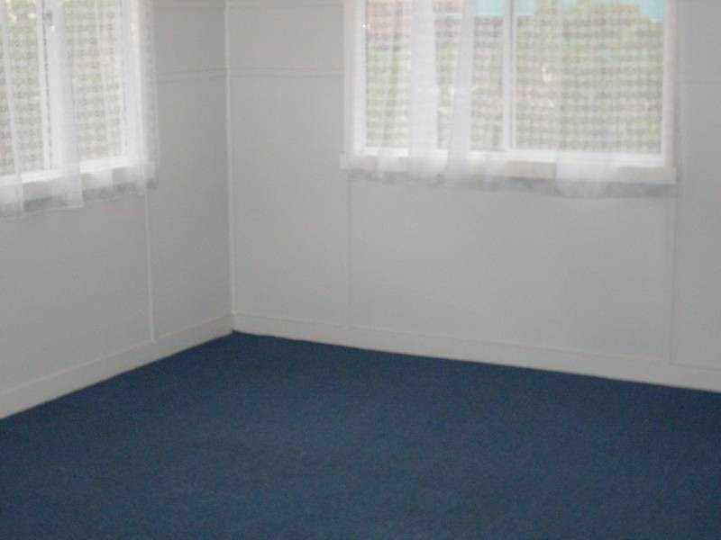 16 Scotland Street, Bundaberg QLD 4670