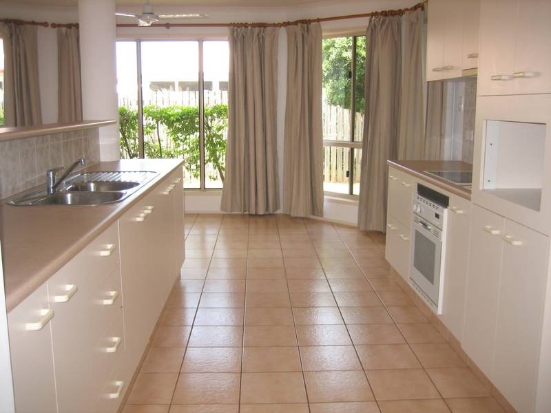11 Lakeside Close, Bargara QLD 4670