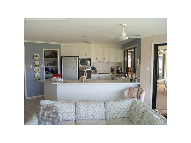19 Chantelle, Coral Cove QLD 4670