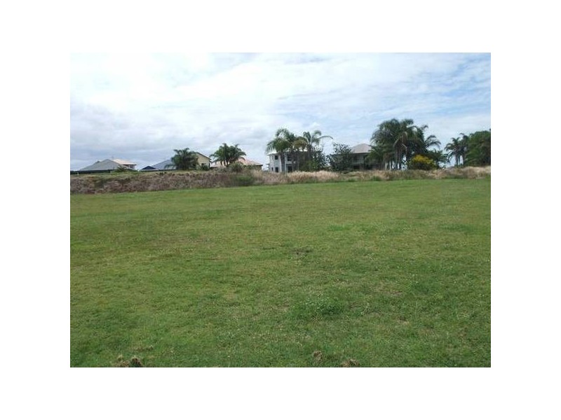 Coral Cove QLD 4670