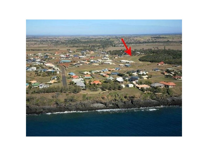 10 Betty Close, Coral Cove QLD 4670