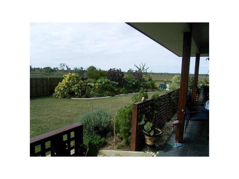 26 Mermaid Dr, Innes Park QLD 4670