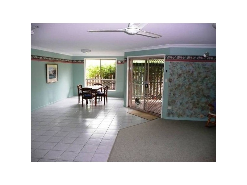 18 Andy Kemp Pl, Bargara QLD 4670