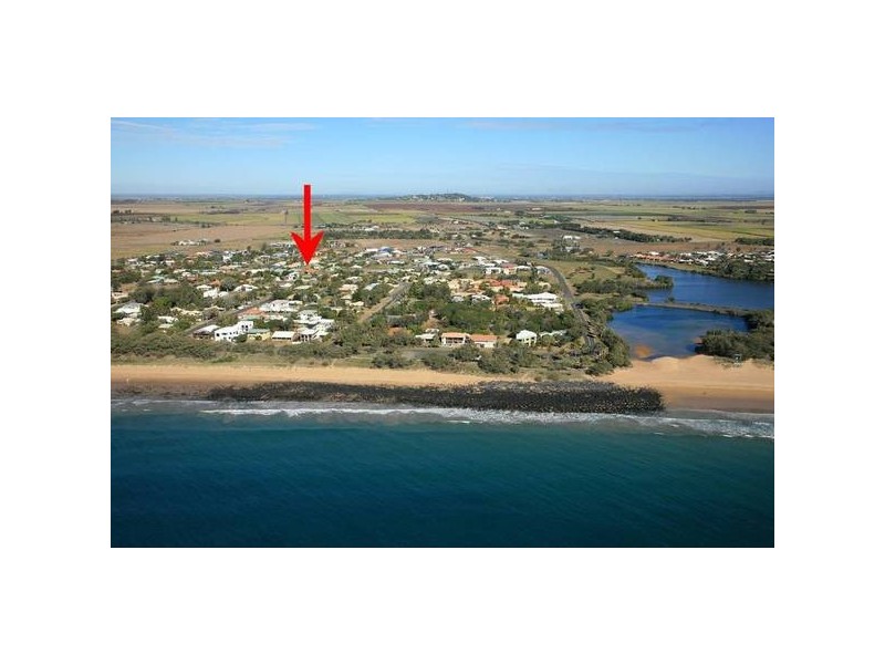 14 Andy Kemp Pl, Bargara QLD 4670