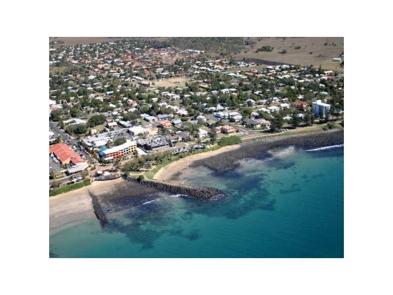 13 Holland St, Bargara QLD 4670