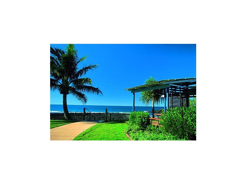 13 Holland St, Bargara QLD 4670