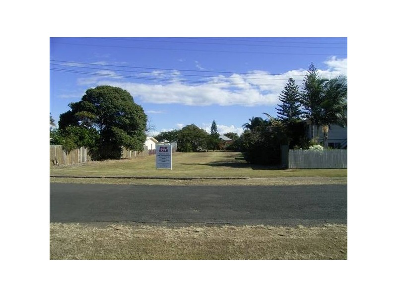 13 Holland St, Bargara QLD 4670
