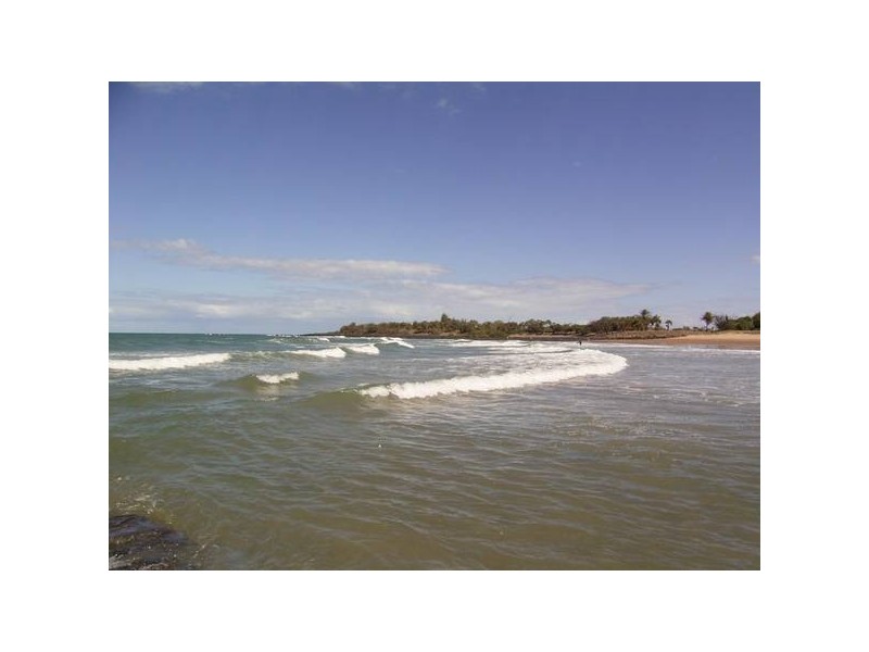 13 Holland St, Bargara QLD 4670