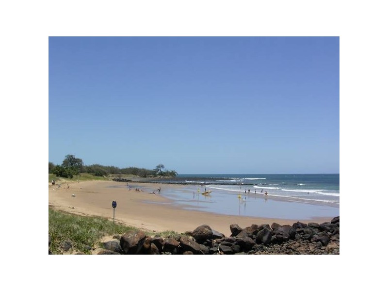 13 Holland St, Bargara QLD 4670