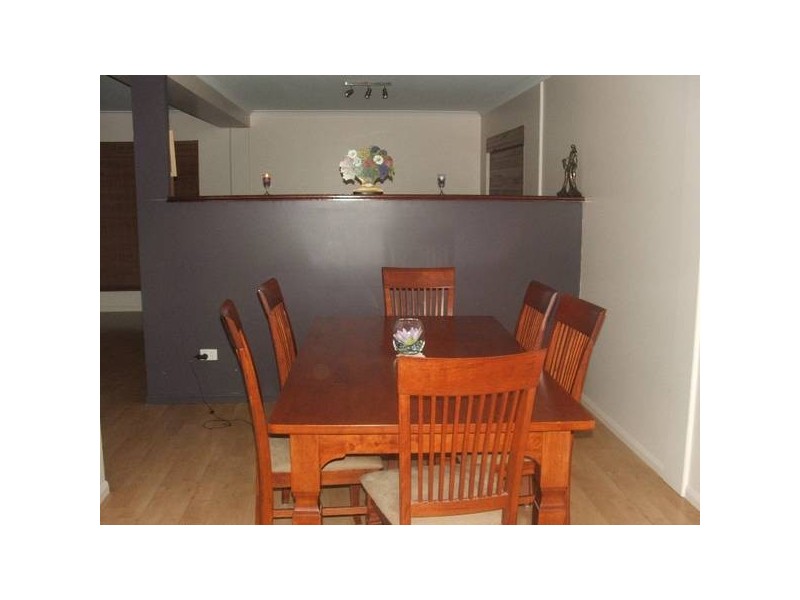 369 Windermere Rd, Qunaba QLD 4670