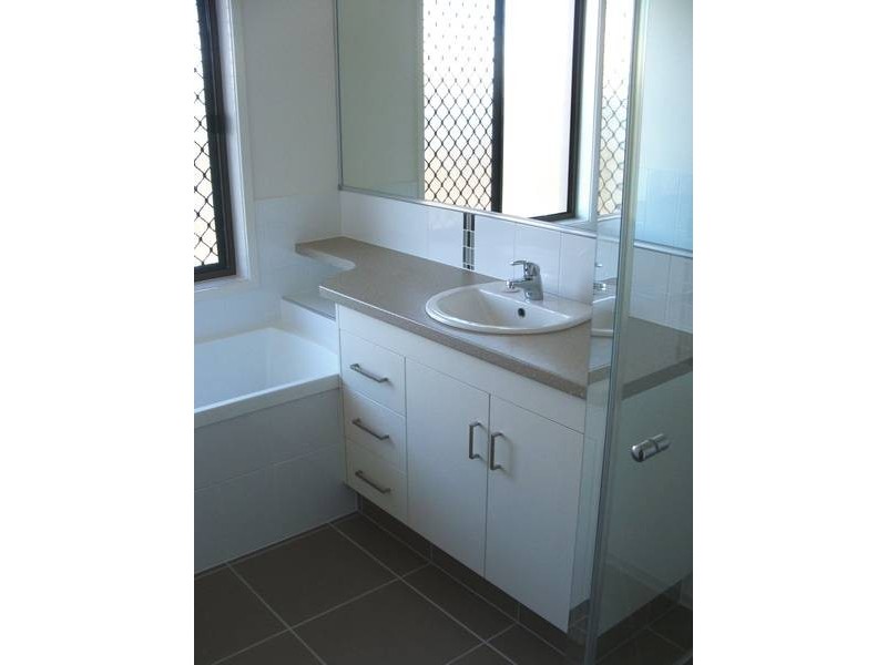 7 Fierro Dr, Bargara QLD 4670