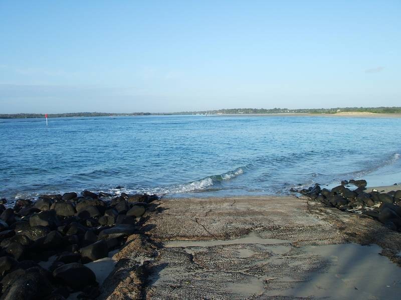 Elliott Heads QLD 4670