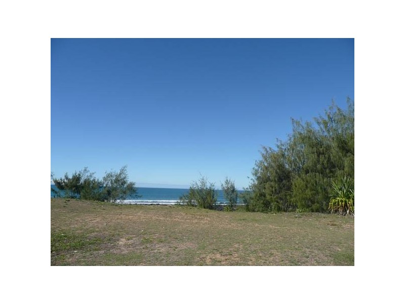 10 Solander St, Bargara QLD 4670