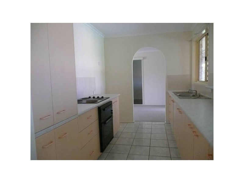 10 Solander St, Bargara QLD 4670