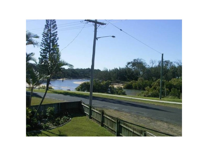 Innes Park QLD 4670