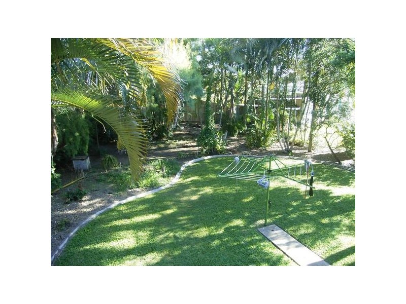 Innes Park QLD 4670