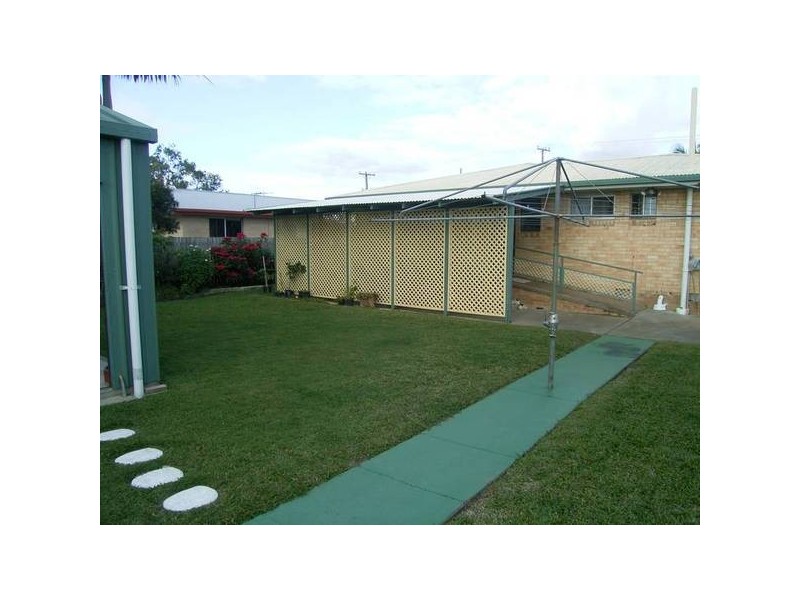 Avenell Heights QLD 4670